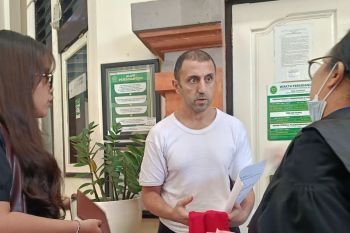 Warga Amerika mencuri TV di Bali, kini dituntut 7 bulan penjara