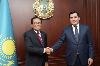 Indonesia bebaskan visa kunjungan warga Kazakhstan