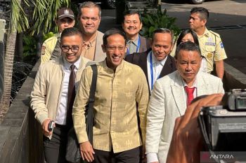 Nadiem Makarim tiba di Gedung Merah Putih KPK