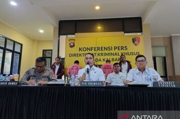 Polda Kalbar menindak 40 kasus PETI dan 20 kasus BBM subsidi