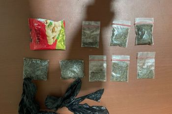 Polisi tangkap seorang mahasiswa karena produksi tembakau sintetis