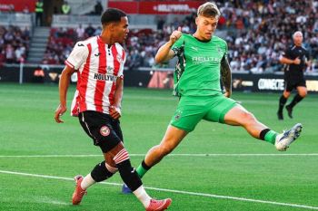 Kevin Diks bermain penuh ketika Monchengladbach diimbangi Brentford