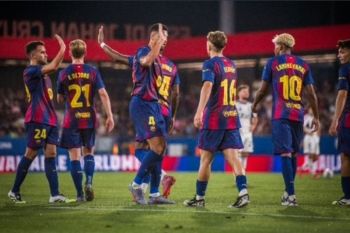 Barcelona menang 5-0 atas Como