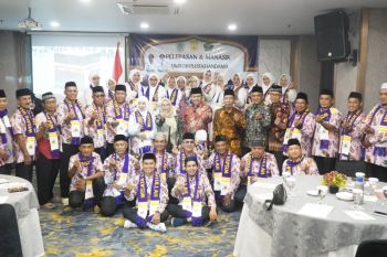 Pemkot Jayapura berangkatkan 18 peserta umrah di Tanah Suci Makkah