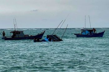 SAR gabungan Natuna selamatkan nelayan kapal tenggelam di perairan Pulau Laut
