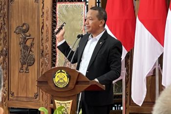 Bahlil tegaskan Indonesia tak pernah impor LNG