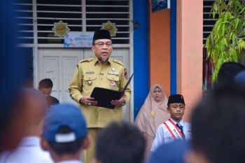 Wawako Padang bagikan tiga kiat sukses bagi siswa SMP Pertiwi 2 Padang