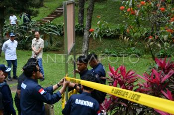 Menteri Lingkungan Hidup segel hotel dan villa di Bogor