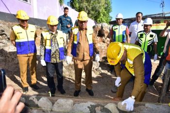 Pemkot Kupang bersinergi membangun akses jalan Pelabuhan Tenau