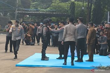 Kapolri resmikan Tim Patroli Maung hingga pantau Gerakan Pangan Murah