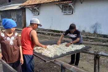 OJK Lampung beri edukasi pasar modal kepada UMKM perempuan