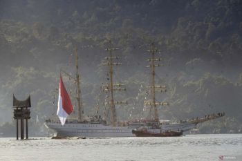 KRI Bima Suci bertolak dari Teluk Bayur menuju Penang