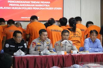 Polres Penajam sita 135,89 gram sabu  dari 18 tersangka