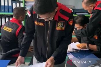 Kejati Kaltim  geledah kantor BUMD kelistrikan usut dugaan korupsi