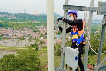 XLSMART berikan internet gratis ke sekolah