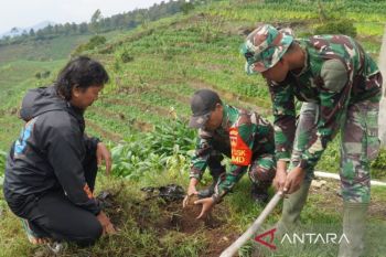 TMMD  Temanggung hijaukan Banaran untuk pembinaan lingkungan