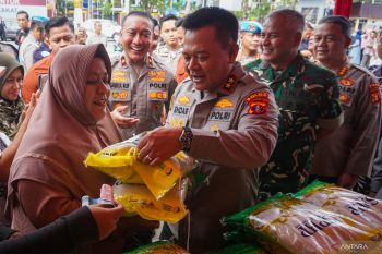 Polda Kaltim gelar gerakan pangan murah jaga stabilitas harga pangan