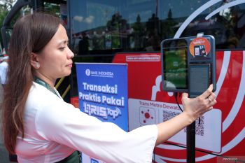 Peluncuran aplikasi QRIS Tap untuk transportasi umum di Bali