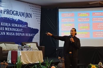BPJS Kesehatan Sleman gandeng Ade Rai ajak peserta JKN budayakan hidup sehat