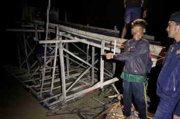 Polisi bekuk penambang emas ilegal di Kuansing usai jalan kaki 6 kilo