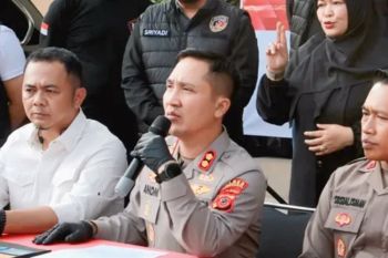 Polres Purwakarta sita puluhan kartu ATM