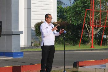Kanwil Ditjenpas Kepri berikan remisi HUT RI kepada 3.047 warga binaan
