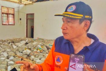 BPBD-Poso bangun posko terpusat penanganan gempa di Desa Masani