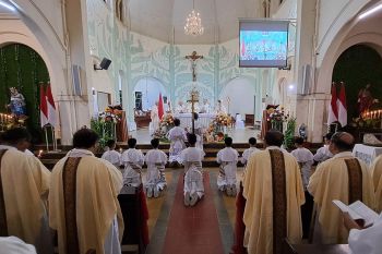 Uskup Semarang ajak umat rendah hati jalani peziarahan kehidupan