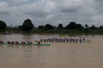 Gubernur Jambi ajak  masyarakat jaga kebersihan Sungai Batanghari