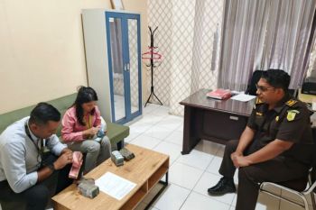Kejati NTT sita Rp100 juta terkait dugaan korupsi gedung kuliah Undana