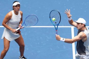 Draper/Pegula tumbangkan Alcaraz/Raducanu, amankan tiket semifinal US Open