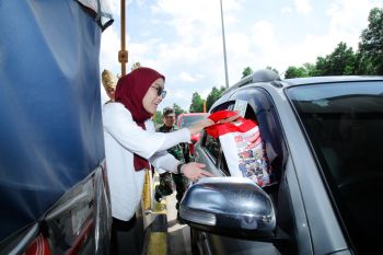 HKA berikan 765 bingkisan kepada pengendara di 16 ruas tol