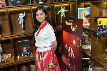 Tissa Biani gambarkan hubungan asmara lewat EP &ldquo;Apakah Kita?&rdquo;