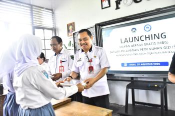 Program Makan Bergizi Gratis disambut antusias siswa SMAN 2 Kapuas
