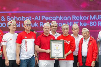 Sahabat-AI pecahkan rekor Muri 5.000 puisi rayakan HUT Ke-80 RI