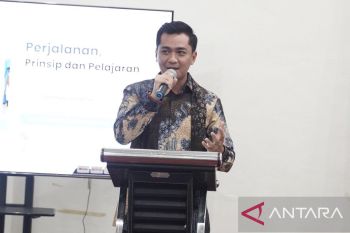 Sespri Presiden Prabowo berikan kuliah umum di FH Unja