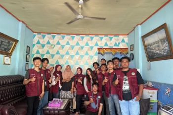 Mahasiswa KKN UBH Padang bantu promosi produk UMKM Agam