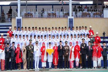 Anggota Paskibraka Barito Utara karya wisata ke Akmil dan UGM