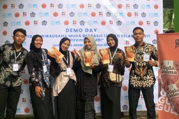 UNS terlibat pada Demo Day Perintisan Wirausaha Muda Berbasis Limbah Kelapa Sawit di Jambi
