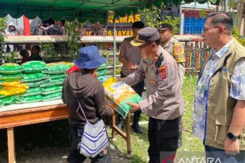 Polres Jayawijaya-Bulog gelar pangan murah menjaga stabilitas harga beras