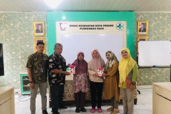 Komitmen lawan stunting, PT Semen Padang beri dukungan gizi untuk ibu hamil