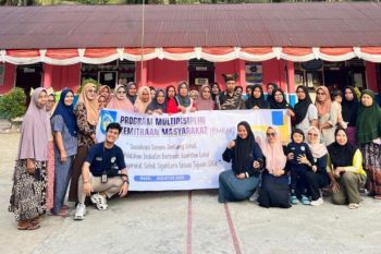 PMKM dosen UNP beri edukasi kesehatan dan pelatihan industri dukung SDGs