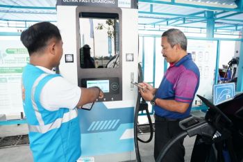 PLN resmikan SPKLU Center di Jalur Tol Trans-Jawa