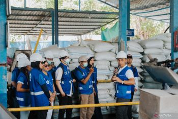 AQUA ajak pelari maraton lihat penanganan sampah melalui ekonomi sirkular