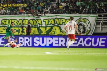 Persebaya Surabaya kalahkan Bali United