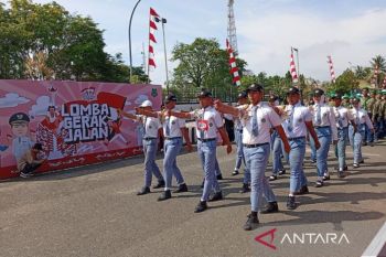 Lomba gerak jalan dukung pembentukan karakter generasi muda di Kapuas