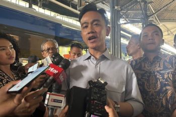 Soal gerbong perokok, Gibran sebut ruang laktasi bayi lebih prioritas