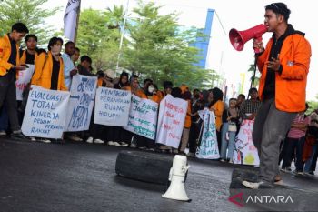 Student protests peaceful, not anarchic: Indonesian minister