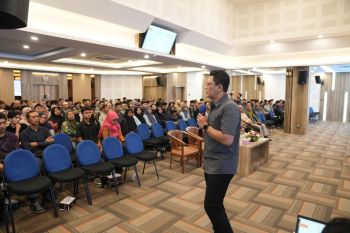 Harda Kiswaya-Danang Maharsa komitmen turunkan kemiskinan di bawah 5 persen