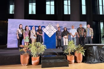 TikTok Shop by Tokopedia dan GIK UGM luncurkan Certified LIVE Host Program